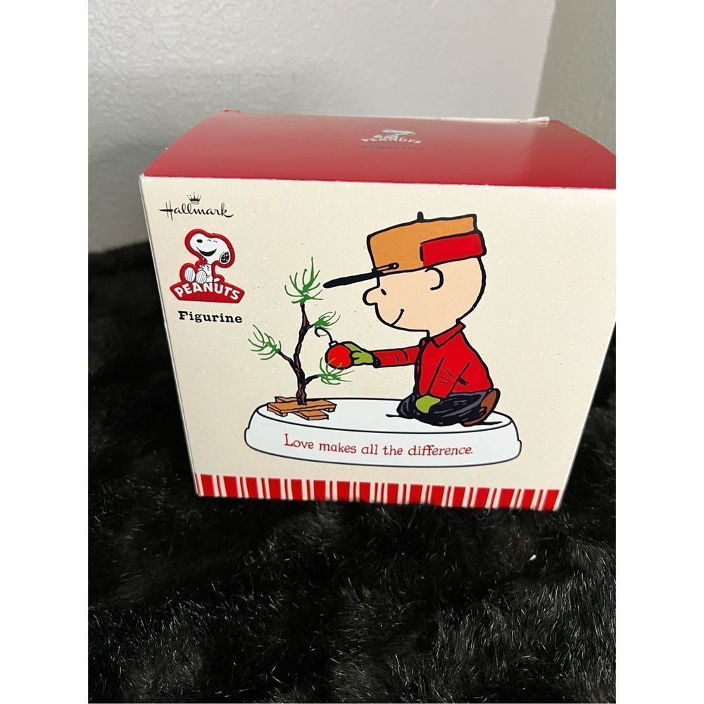 Hallmark Peanuts Gallery Charlie Brown Love Makes All The Difference 2011